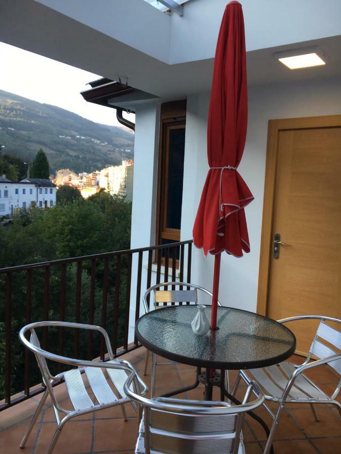 Apartament Narcea Turismo Real Cangas De Narcea Zewnętrze zdjęcie