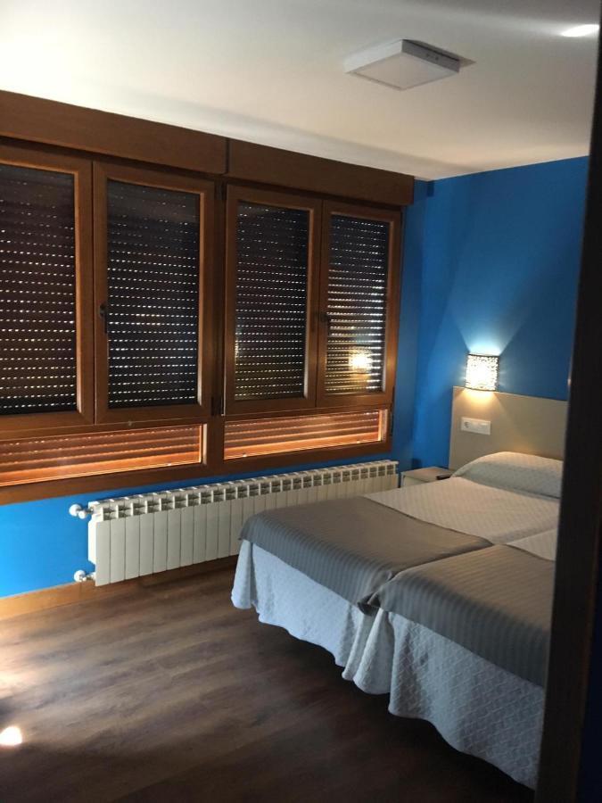 Apartament Narcea Turismo Real Cangas De Narcea Zewnętrze zdjęcie